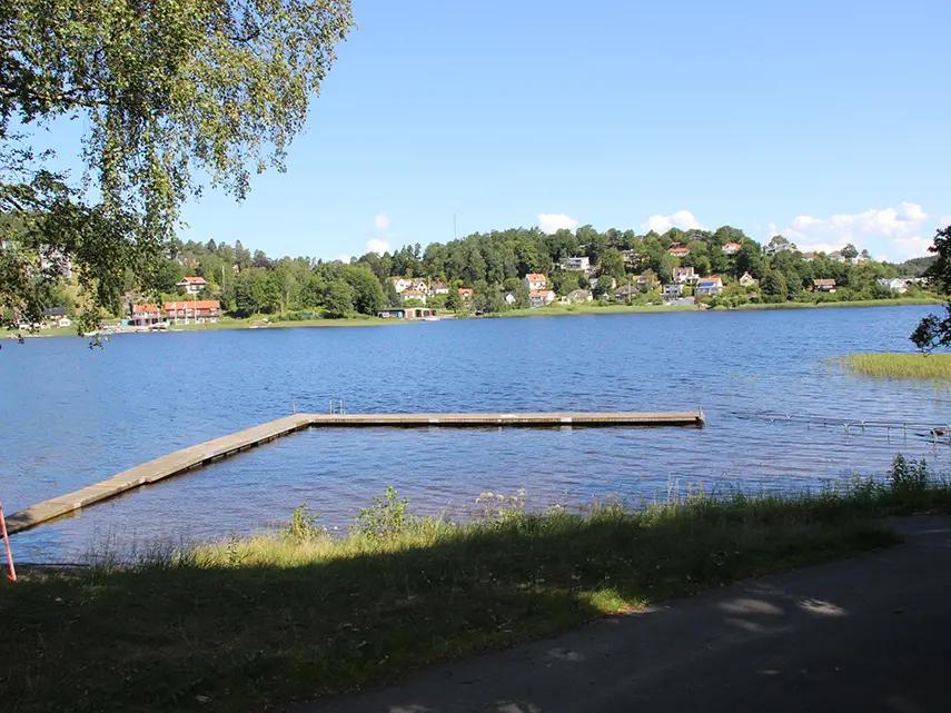 Badplats vid Rådasjön